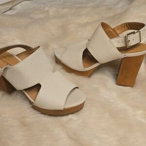 Crown Vintage Leather Cream and Brown Heels with Cross-Strap Design